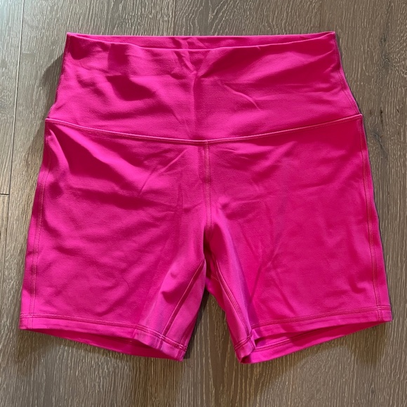 LULU LEMON women's shorts hot pink size 10 - Picture 1 of 4